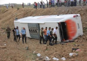 BİNGÖL'DE TRAFİK KAZASI: 33 YARALI