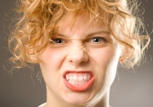 ÇENE DE AĞRIYA DİKKAT !