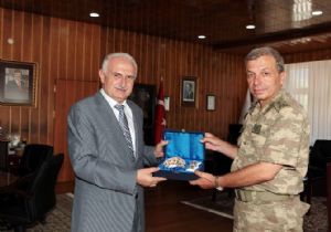  BATI'DAN REKTÖR KOÇAK'A VEDA ZİYARETİ