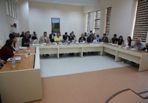 ARDAHAN ÜNİVERSİTESİ İLK DOKTORA ÖĞRENCİSİNİ MEZUN ETTİ