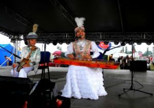 MACARİSTAN'DA DÖRDÜNCÜ TÜRK DÜNYASI KURULTAYINA DESTEK