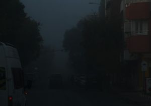 KARS - ERZURUM KARAYOLUNU SİS KAPLADI