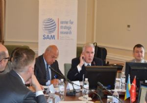 KİEV'DE TÜRKİYE-UKRAYNA İLİŞKİLERİ MASAYA YATIRILDI