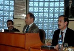 HAYRET BAKAN VATANDAŞLA GÖRÜŞÜYOR!