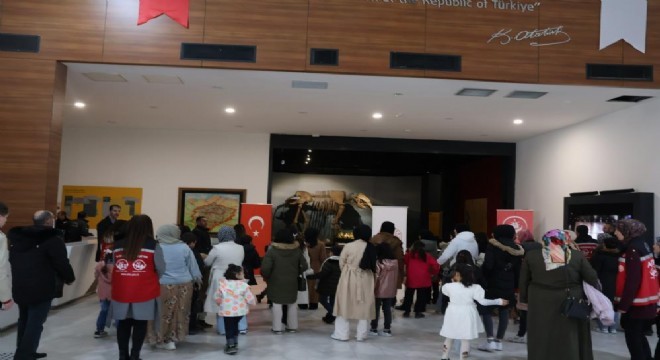 ASHM Aileleri tarihle buluşturdu
