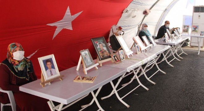 Aileler 4 günlük aranın ardından tekrar eylemde