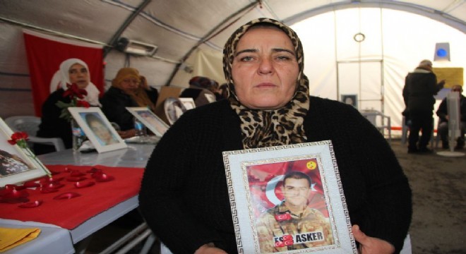 Ailelerin evlat nöbeti 135'inci gününde