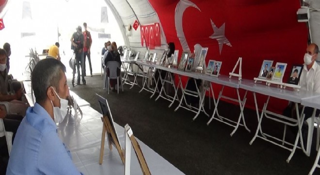 Ailelerin evlat nöbeti 263'üncü gününde