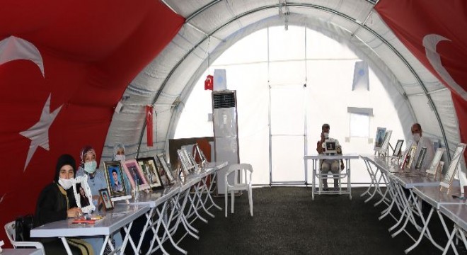 Ailelerin evlat nöbeti 282'nci gününde