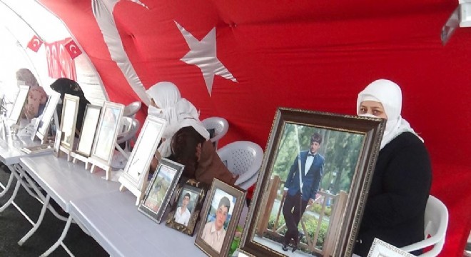 Ailelerin evlat nöbeti 307'nci gününde