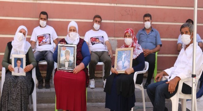 Ailelerin evlat nöbeti 339'uncu gününde