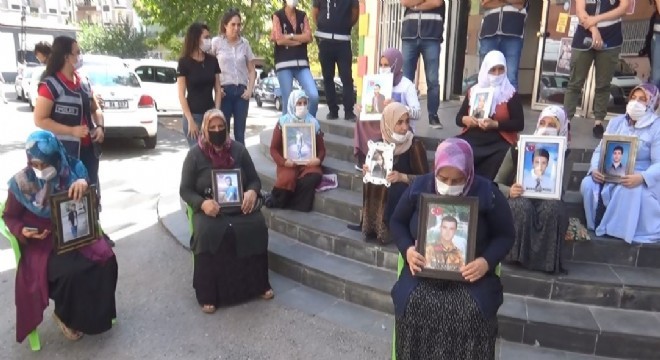 Ailelerin evlat nöbeti 376'ncı gününde