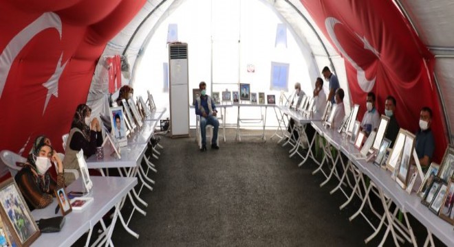 Ailelerin evlat nöbeti 390'ıncı gününde