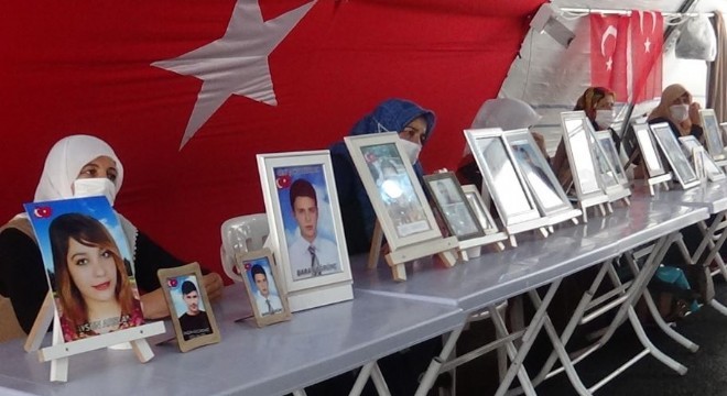 Ailelerin evlat nöbeti 392'inci gününde