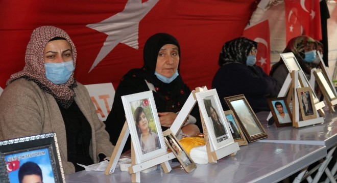 Ailelerin evlat nöbeti 463'üncü gününe girdi