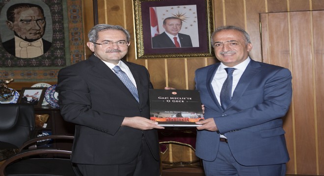 Atatürk Üniversitesinde “Gazi Meclis'te O Gece Neler Yaşandı” Konferansı