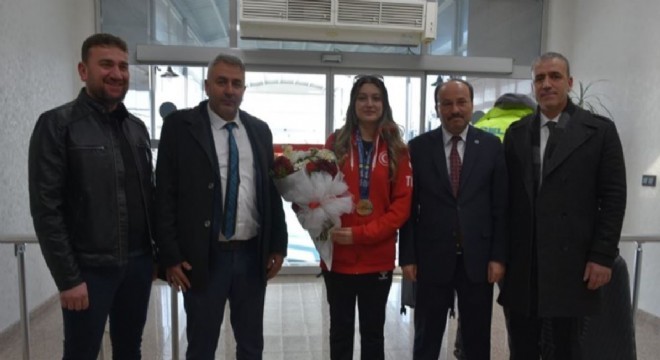 Avrupa Şampiyonu Köse'ye çoşkulu karşılama