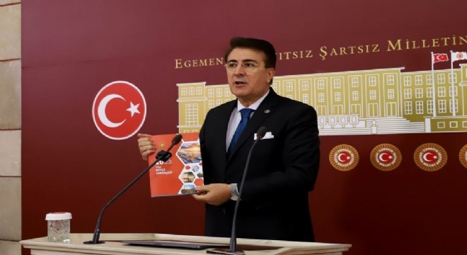Aydemir CHP'nin ekmek karnesi kuyruklarını hatırlattı