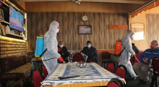 Aziziye'deki kahvehanelere 'ilk gün' sürprizi