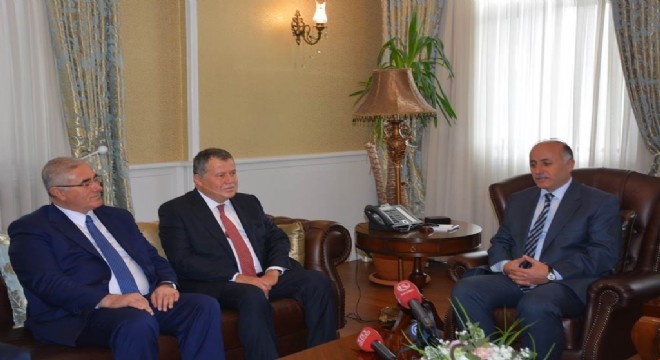 Azizoğlu, Erzurum'un önemini anlattı