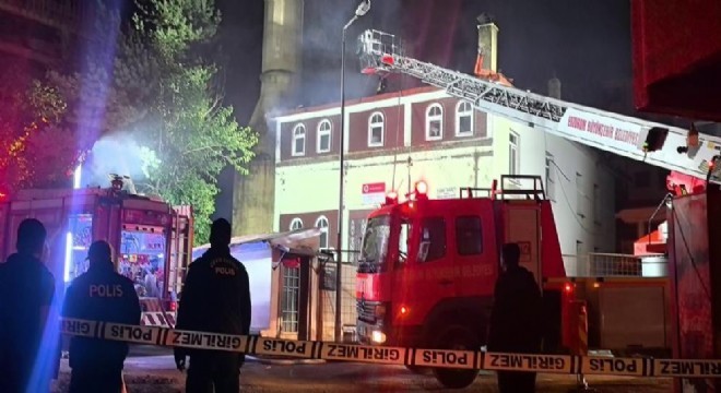 Aşağı Mumcu Camisinde yangın