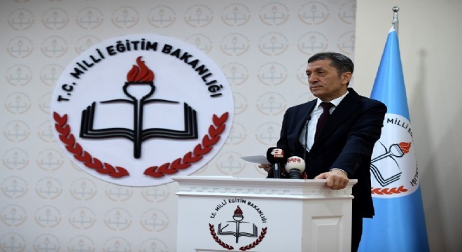 Bakan Selçuk'tan öğretmen tarifi