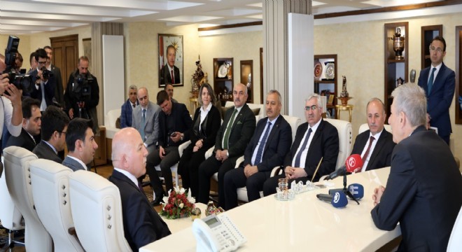 Büyükşehir Bakan Demircan'ı ağırladı