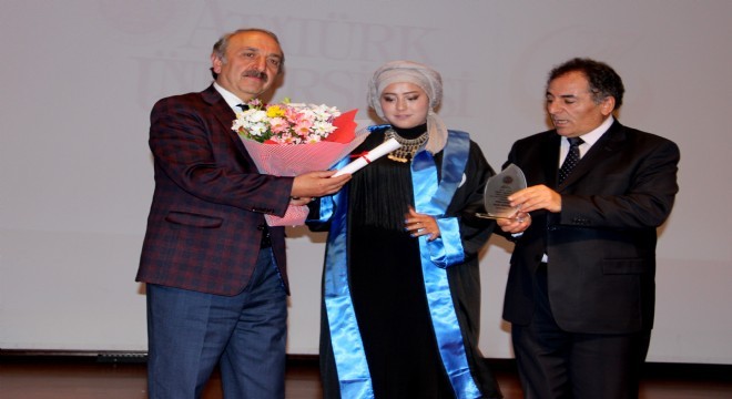 Donmak üzereyken bulundu, üniversiteyi 2.'likle bitirdi