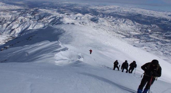Doğu'da yaşamı kar şekillendiriyor