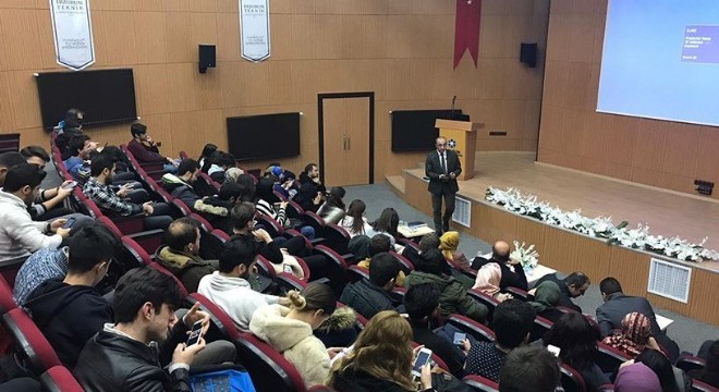 ETÜ'den Gençlik Merkezi yaklaşımı