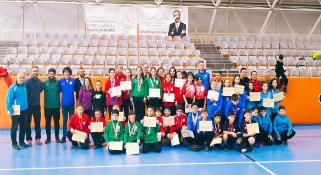 Erzurum Masa Tenisi'nde yarı finalde