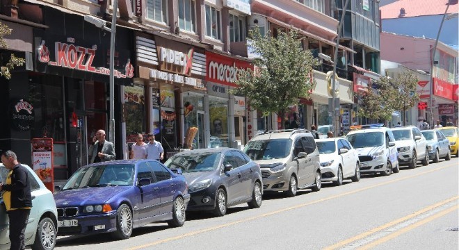 Erzurum'da 3 bin 798 araç devredildi