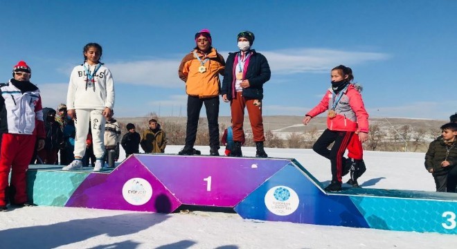 Erzurum'dan 25 madalya ile döndüler