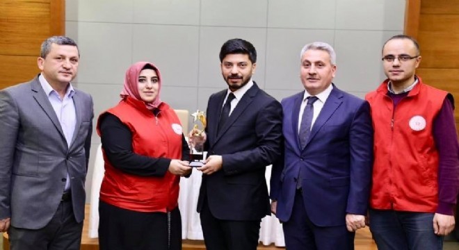 GSİM ‘Gülümseyin Geliyoruz' projesine ödül