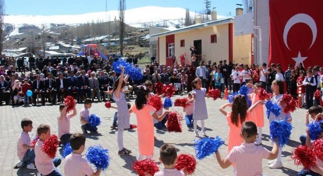 Gaziler'de milli coşku yaşandı