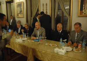 Kurtulmuş Erzurum'un nabzını tuttu