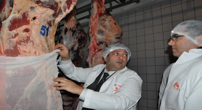 Memiş'ten et üretiminde tesisleşme değerlendirmesi