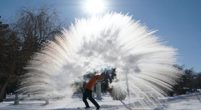 Meteoroloji'den kuvvetli kar ve fırtına uyarısı