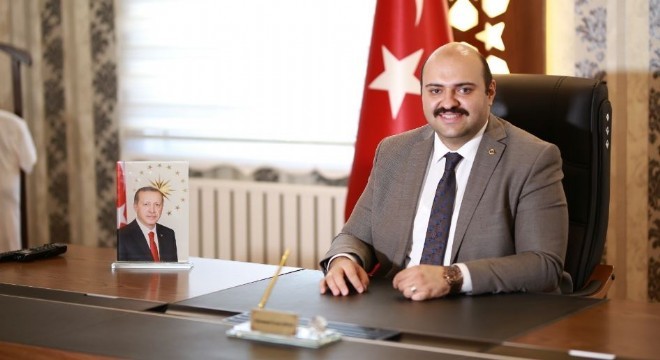 Orhan'dan şeffaflık ve ifade özgürlüğü vurgusu