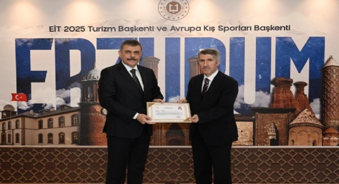 Prof. Dr. Koçak Erzurum'a veda etti