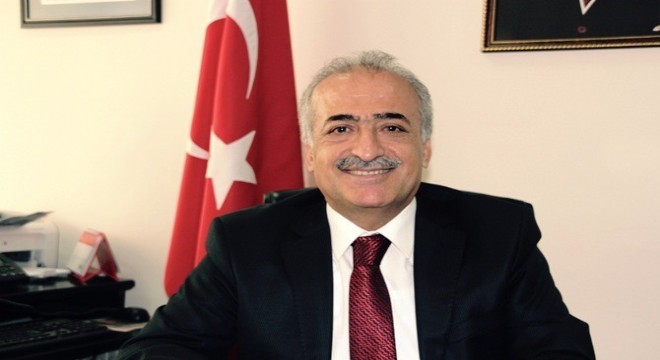 Rektör Çomaklı'dan 23 Nisan mesajı