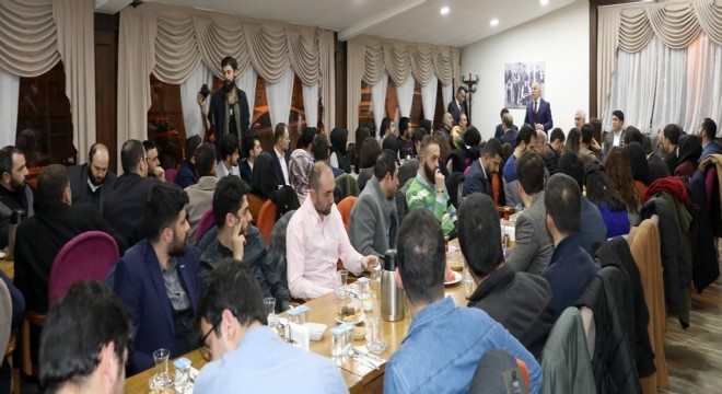 Sekmen: ‘Erzurum yeni bir dönemin eşiğinde'