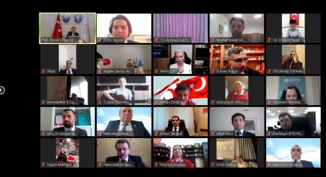 Selçuk: “Türkçe ses bayrağımız”