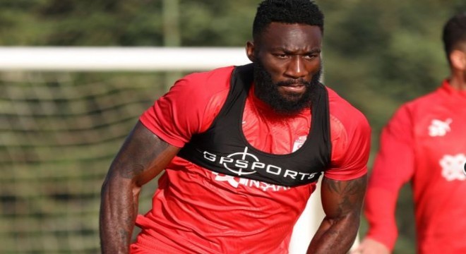 Sivasspor'da Appindangoye kadroda yok