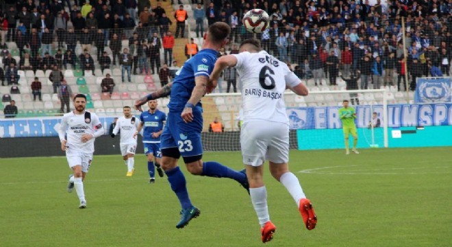 TFF 1. Lig'de zirve karıştı