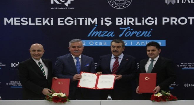 Tekin'den mesleki eğitim değerlendirmesi