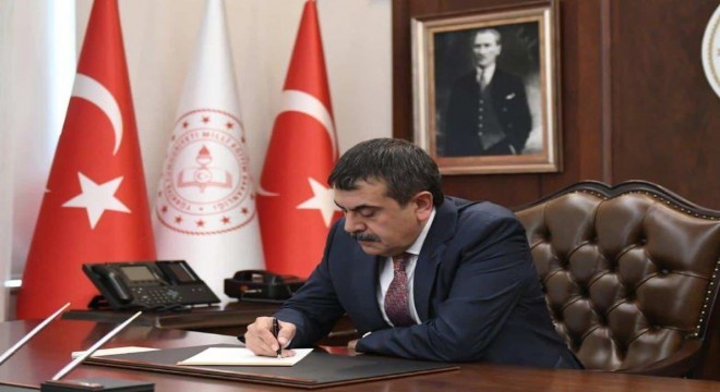 Tekin ‘Millî Bir Mesele Olarak Maarif Modeli'ni paylaştı