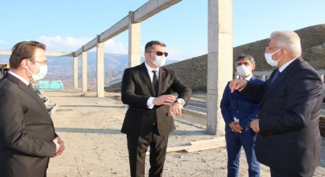 Vali Memiş, Oltu OSB'de incelemelerde bulundu