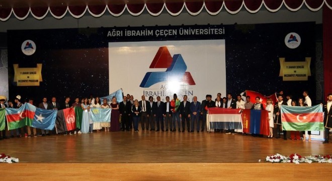 Yabancı uyruklu öğrenciler International Day'de buluştu