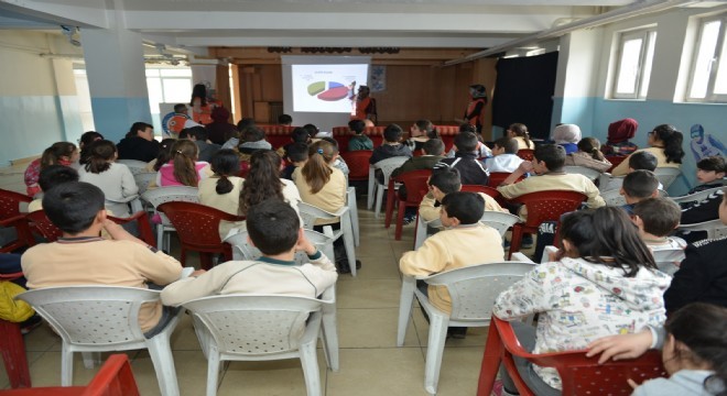 Yakutiye Gençlik Meclisi'nden su temalı eğitim